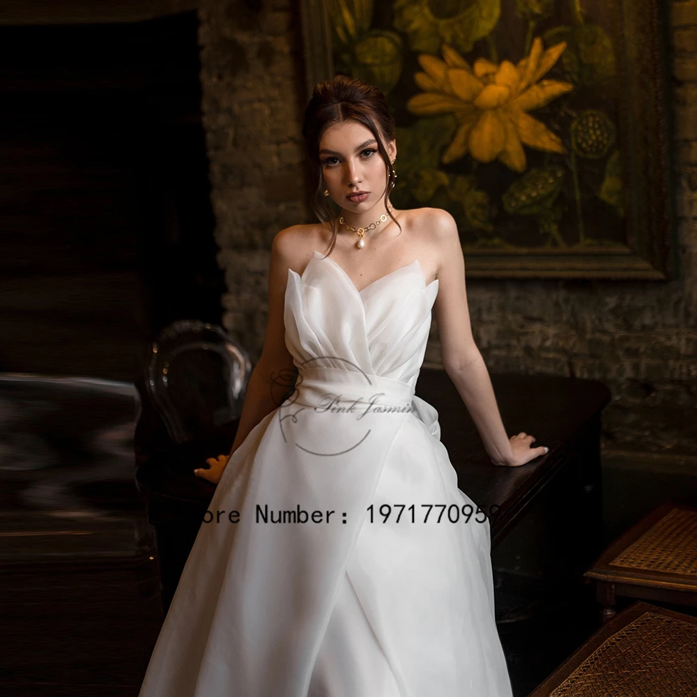 Strapless Wedding Dress For Women White High Quality Organza Sleeveless Bridal Gown Custom Back Court Train Vestido De 2024 New
Strapless Wedding Dress For Women White High Quality Organza Sleeveless Bridal Gown Custom Back Court Train Vestido De 2024 New