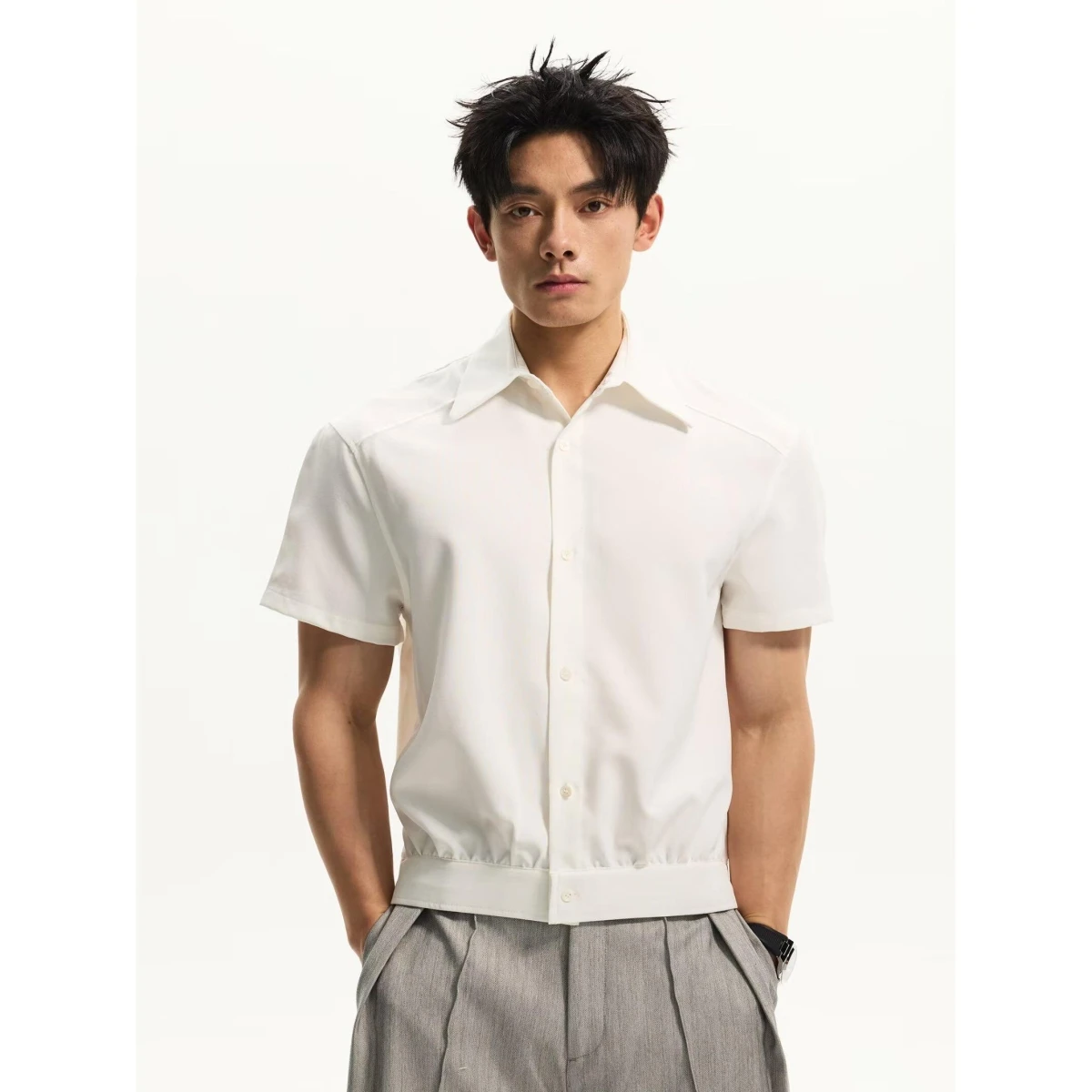 Summer Casual Short Wide Commute Pure Color Shirt Men's Shape Quality Shirt Small Audience Polyester Fiber Standard Edition
Summer Casual Short Wide Commute Pure Color Shirt Men's Shape Quality Shirt Small Audience Polyester Fiber Standard Edition