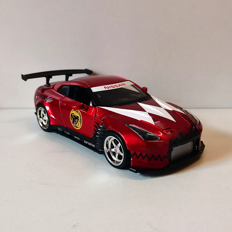 Jada масштаб 1:24 сплав 2009 NISSAN GT-R R35 спортивный автомобиль миниатюрный игрушечный автомобиль моделирование литья под давлением классическая модель сувенир дисплей подарки
Jada масштаб 1:24 сплав 2009 NISSAN GT-R R35 спортивный автомобиль миниатюрный игрушечный автомобиль моделирование литья под давлением классическая модель сувенир дисплей подарки