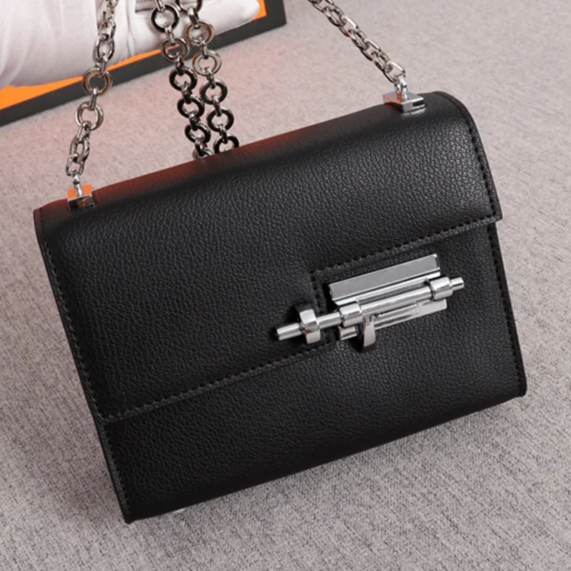 High Quality Women's Bag Genuine Leather Retro Shoulder Bag Fashionable Chain Small Square Bags 2025 New Elegant Crossbody Bag
High Quality Women's Bag Genuine Leather Retro Shoulder Bag Fashionable Chain Small Square Bags 2025 New Elegant Crossbody Bag
