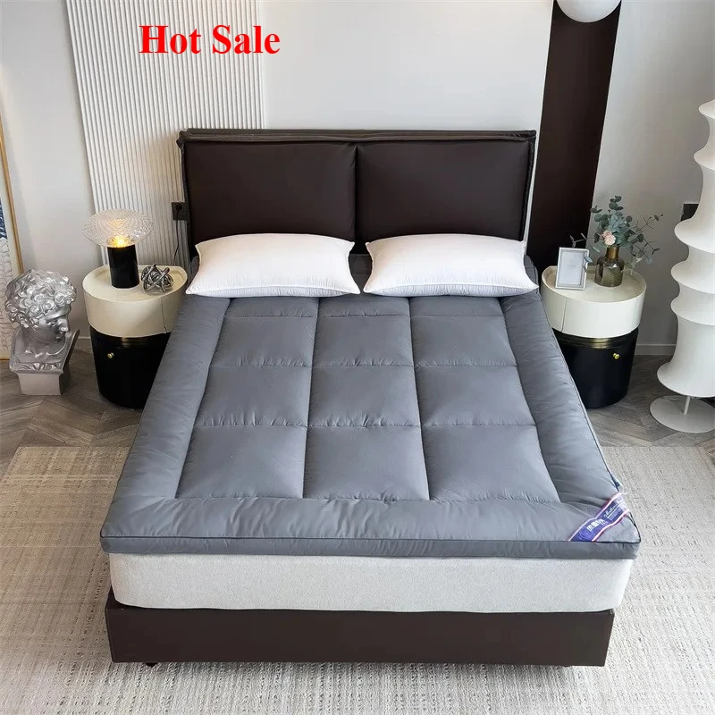 2025 popular slow rebound soft mattress four seasons household tatami mattress foldable solid color
2025 popular slow rebound soft mattress four seasons household tatami mattress foldable solid color