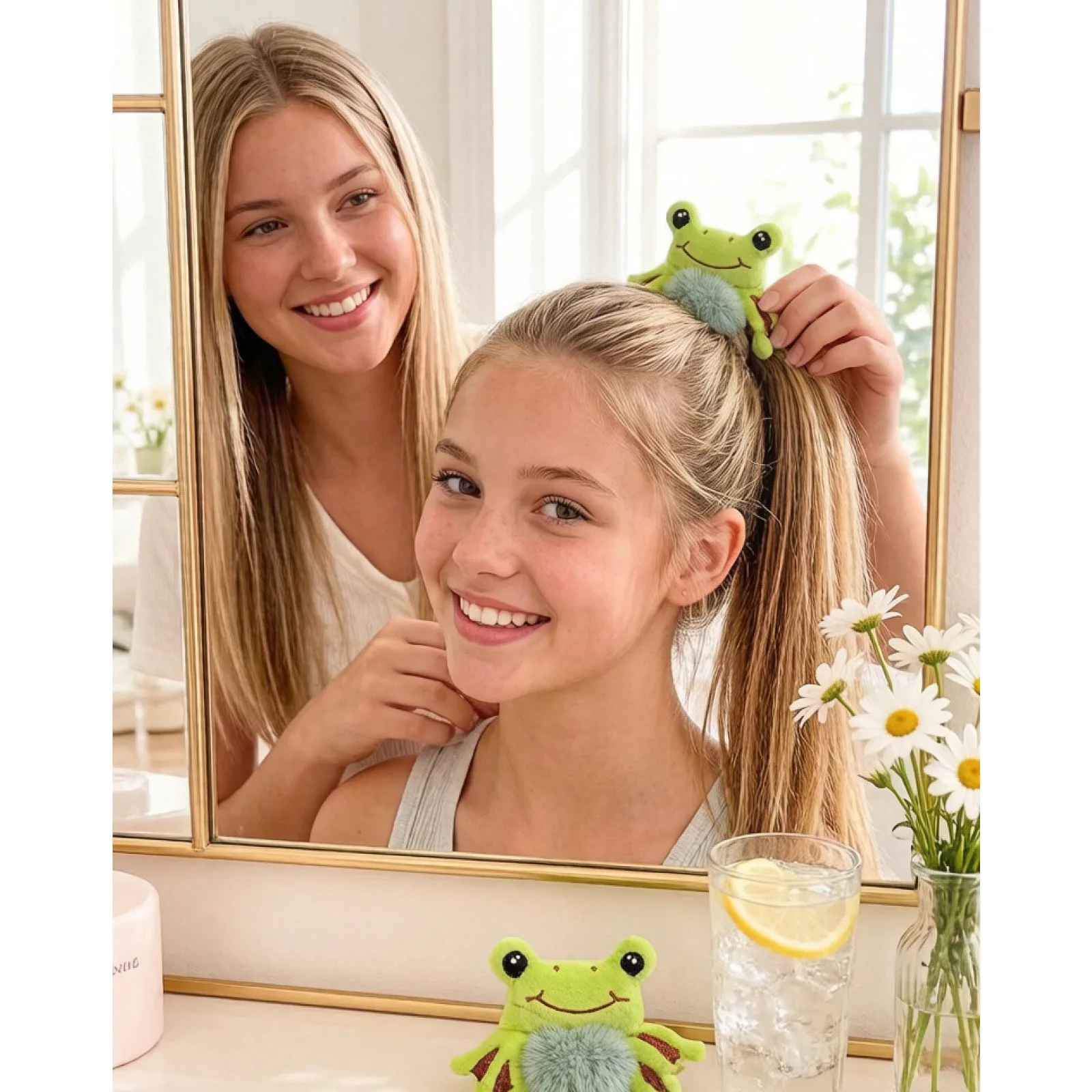 1pc/2pcs Women Autumn/Winter Super Cute Cartoon Green Big-Eyed Frog Plush Hair Scrunchies, Funny Ponytail/Bun Holder Elastic Hair Ties, Suitable For Daily Outfit Styling (Some Scrunchies Have Glue Residue And Defects, Please Purchase Carefully If Bothered
1pc/2pcs Women Autumn/Winter Super Cute Cartoon Green Big-Eyed Frog Plush Hair Scrunchies, Funny Ponytail/Bun Holder Elastic Hair Ties, Suitable For Daily Outfit Styling (Some Scrunchies Have Glue Residue And Defects, Please Purchase Carefully If Bothered