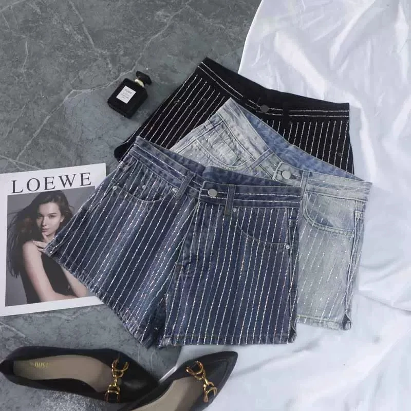 Striped Denim shorts Shorts Women High Waist Casual Shorts Fashion Streetwear Black Blue Diamonds Wide Leg Mini jeans
Striped Denim shorts Shorts Women High Waist Casual Shorts Fashion Streetwear Black Blue Diamonds Wide Leg Mini jeans