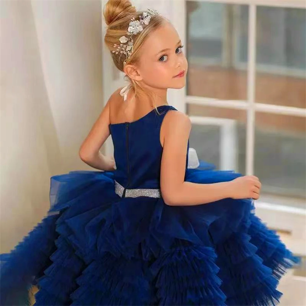 Blue Angel Lovely One-shoulder Tulle Layered Flower Girl Dress Princess First Communion Dresses Kids Surprise Birthday Present
Blue Angel Lovely One-shoulder Tulle Layered Flower Girl Dress Princess First Communion Dresses Kids Surprise Birthday Present