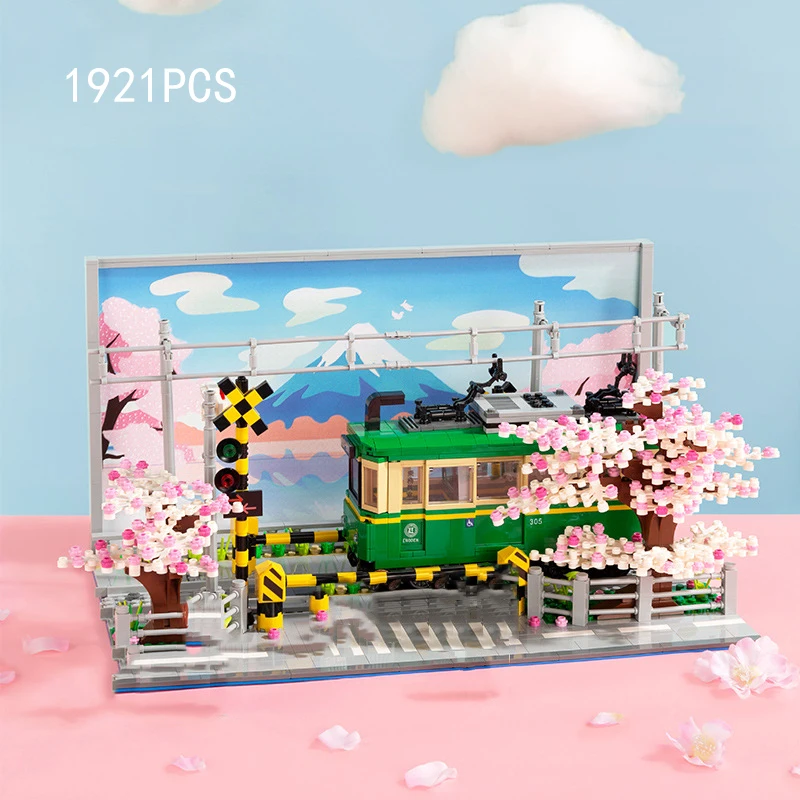 Creative Build Block Japan Anime Scene Rail Way Construction Brick Kamakura Train Figures Educational Toy With Light Collection
Creative Build Block Japan Anime Scene Rail Way Construction Brick Kamakura Train Figures Educational Toy With Light Collection