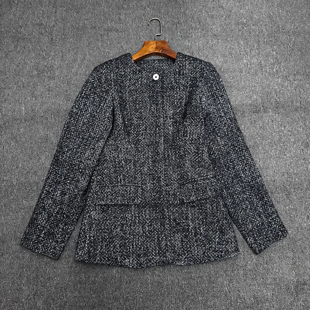 Женская шерстяная куртка Y2K-стиль с деформированием талии, облегающая простая элегантная верхняя одежда с круглым вырезом, топ 2022, осень/зима, новое поступление
Женская шерстяная куртка Y2K-стиль с деформированием талии, облегающая простая элегантная верхняя одежда с круглым вырезом, топ 2022, осень/зима, новое поступление