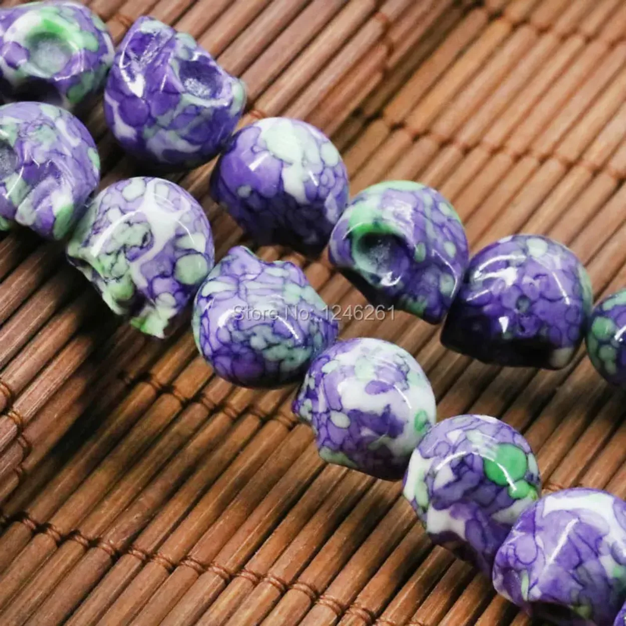 12mm Multicolor purple green Riverstone Rainbow natural Stone Skull for Women Girl Loose DIY Beads Women Jewelry Making Design
12mm Multicolor purple green Riverstone Rainbow natural Stone Skull for Women Girl Loose DIY Beads Women Jewelry Making Design