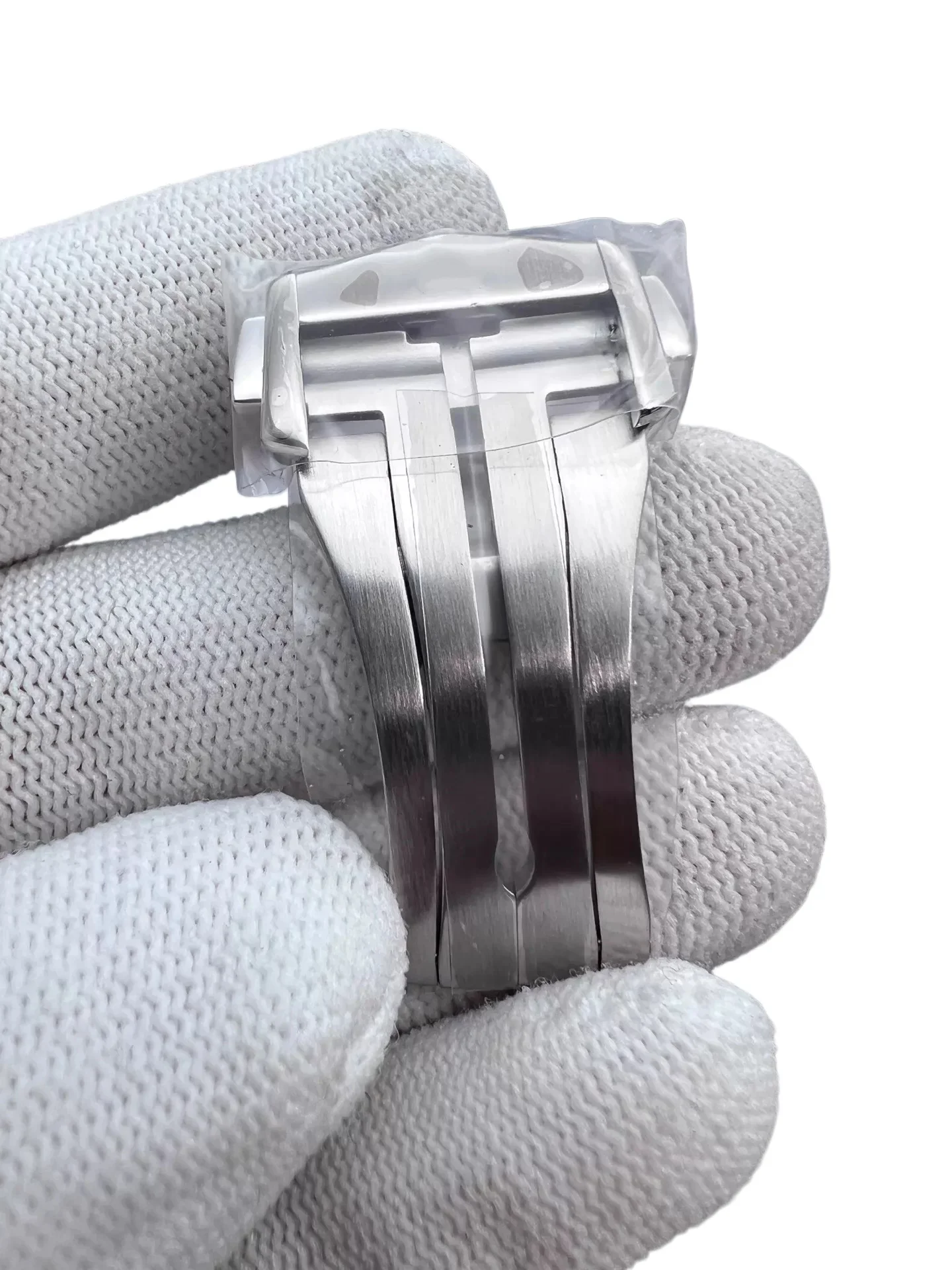 VS Factory WatchBuckle for Seamaster 300 Folding Buckle 18MM
VS Factory WatchBuckle for Seamaster 300 Folding Buckle 18MM