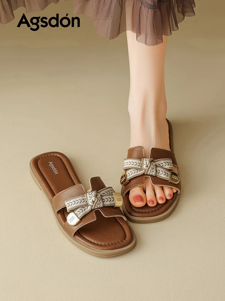 Agsdon Slip-On Flat Bottom Sandals Women's Outdoor Summer New Knot Lazy Shoes Fashionable Flat Heel Rubber Sole
Agsdon Slip-On Flat Bottom Sandals Women's Outdoor Summer New Knot Lazy Shoes Fashionable Flat Heel Rubber Sole