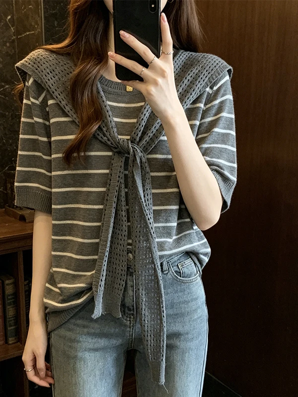 plus Size Summer Women's T-Shirt with Shawl Black Stripe Ice Silk Short Sleeve Slimming Belly Covering Top Korean Style Commute
plus Size Summer Women's T-Shirt with Shawl Black Stripe Ice Silk Short Sleeve Slimming Belly Covering Top Korean Style Commute