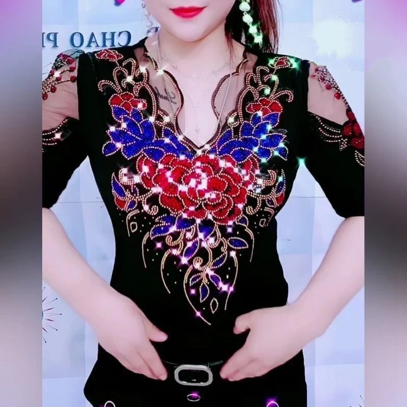 Floral Beading T Shirt 2025 Summer Lace Clothes For Women Tees Top Short Sleeve T-shirts for Women
Floral Beading T Shirt 2025 Summer Lace Clothes For Women Tees Top Short Sleeve T-shirts for Women