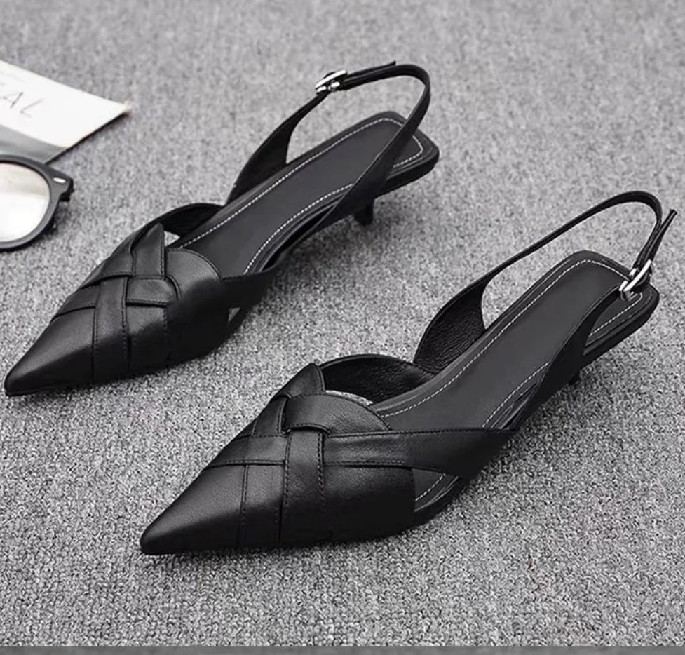 Женские босоножки на каблуке с острым носком, модная элегантная обувь на каблуке, летние трендовые туфли 2024, новые тапочки, праздничное платье, Mujer Sandlias
Женские босоножки на каблуке с острым носком, модная элегантная обувь на каблуке, летние трендовые туфли 2024, новые тапочки, праздничное платье, Mujer Sandlias