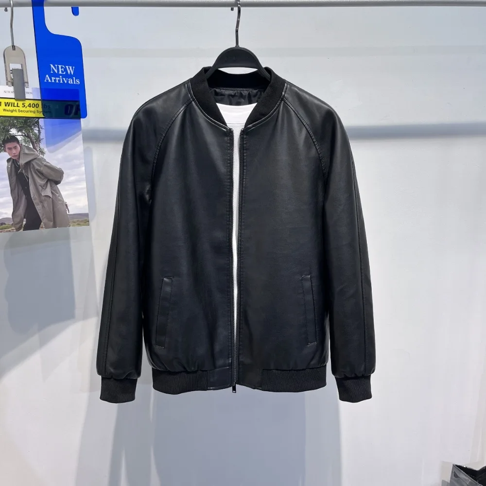 Модная осенняя мужская повседневная куртка-косуха из искусственной кожи, молодежная, из мягкой кожи, с воротником-стойкой, универсальная, в уличном стиле
Модная осенняя мужская повседневная куртка-косуха из искусственной кожи, молодежная, из мягкой кожи, с воротником-стойкой, универсальная, в уличном стиле