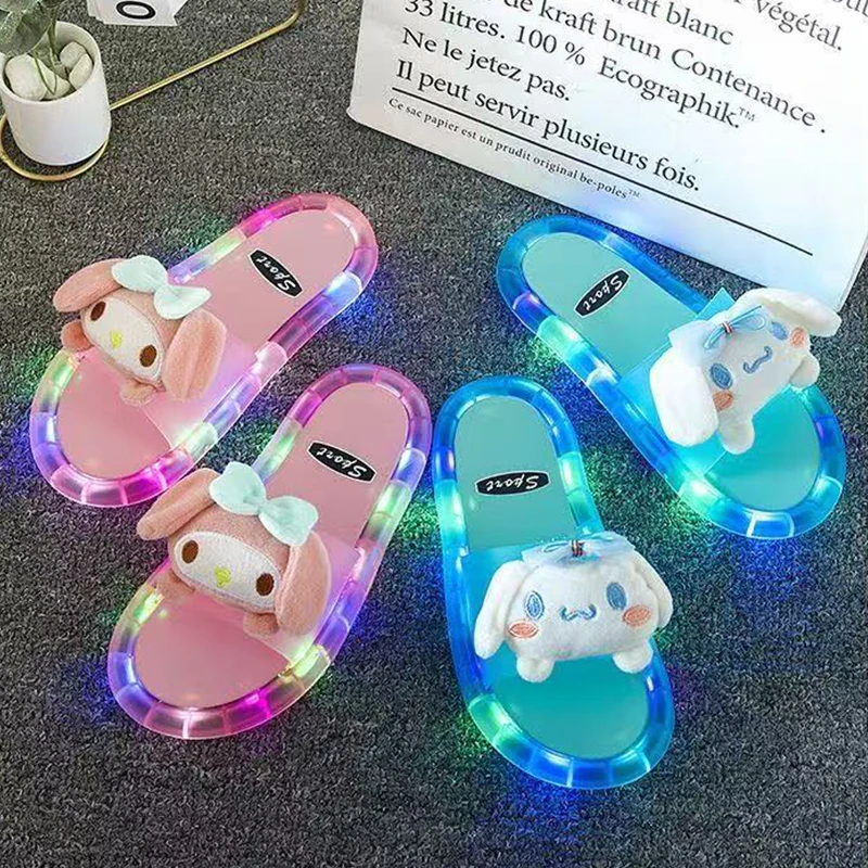 Miniso My Melody Crystal Glowing Slippers Women's Summer Outdoor Wear Girls Cool Sandals Bright Light Funny Home Fabric Slippers
Miniso My Melody Crystal Glowing Slippers Women's Summer Outdoor Wear Girls Cool Sandals Bright Light Funny Home Fabric Slippers