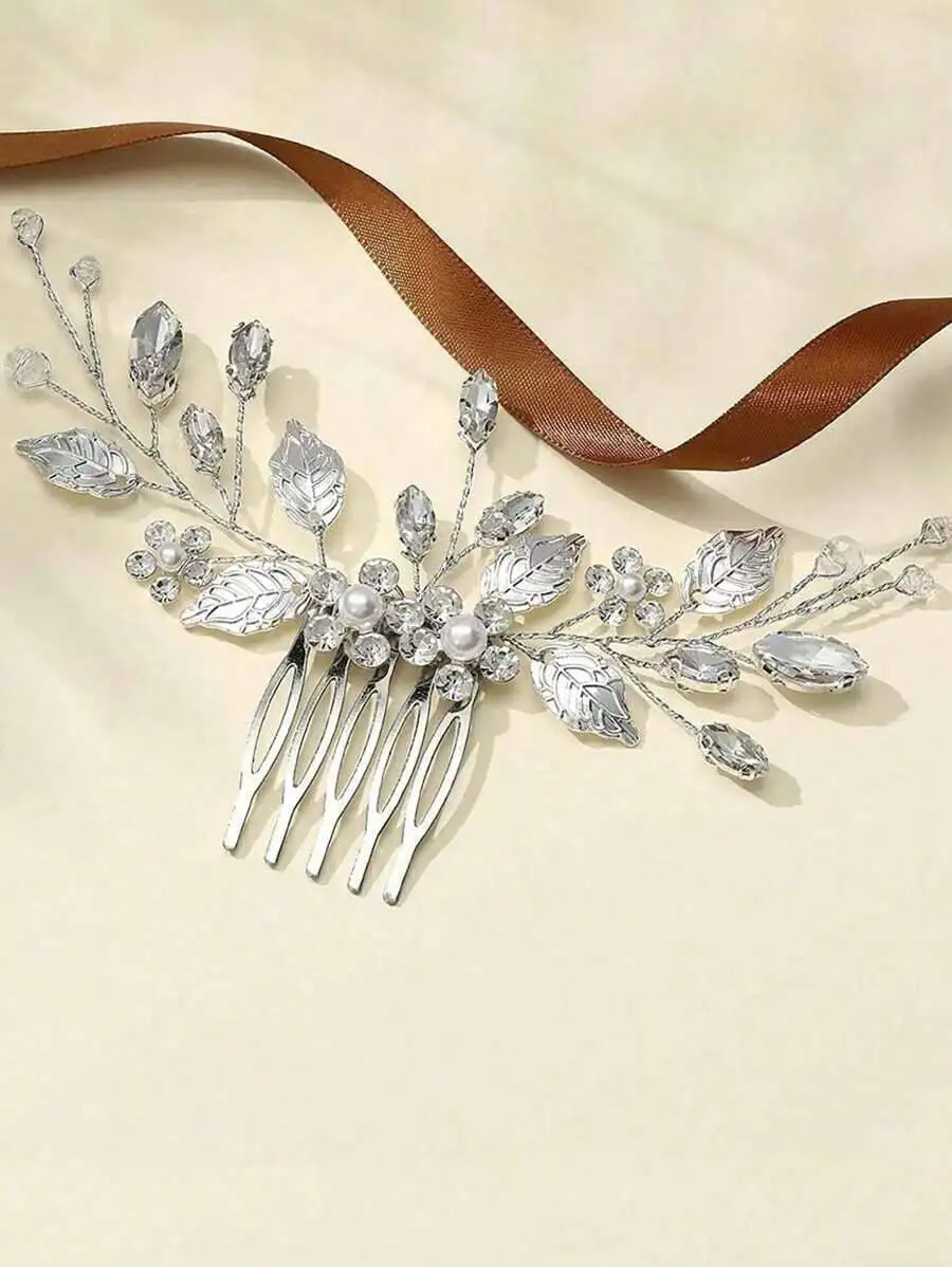 Silver Color Leaf And Crystal Side Hair Comb For Bridal Wedding Party
Silver Color Leaf And Crystal Side Hair Comb For Bridal Wedding Party