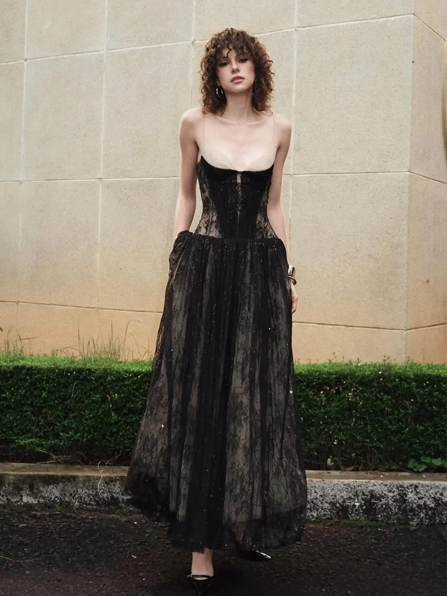 High Quality Fishbone Camisole Big Swing Dresses Spring Women Sleeveless Zipper Camisole Dress High Waist Floor Length Dress
High Quality Fishbone Camisole Big Swing Dresses Spring Women Sleeveless Zipper Camisole Dress High Waist Floor Length Dress
