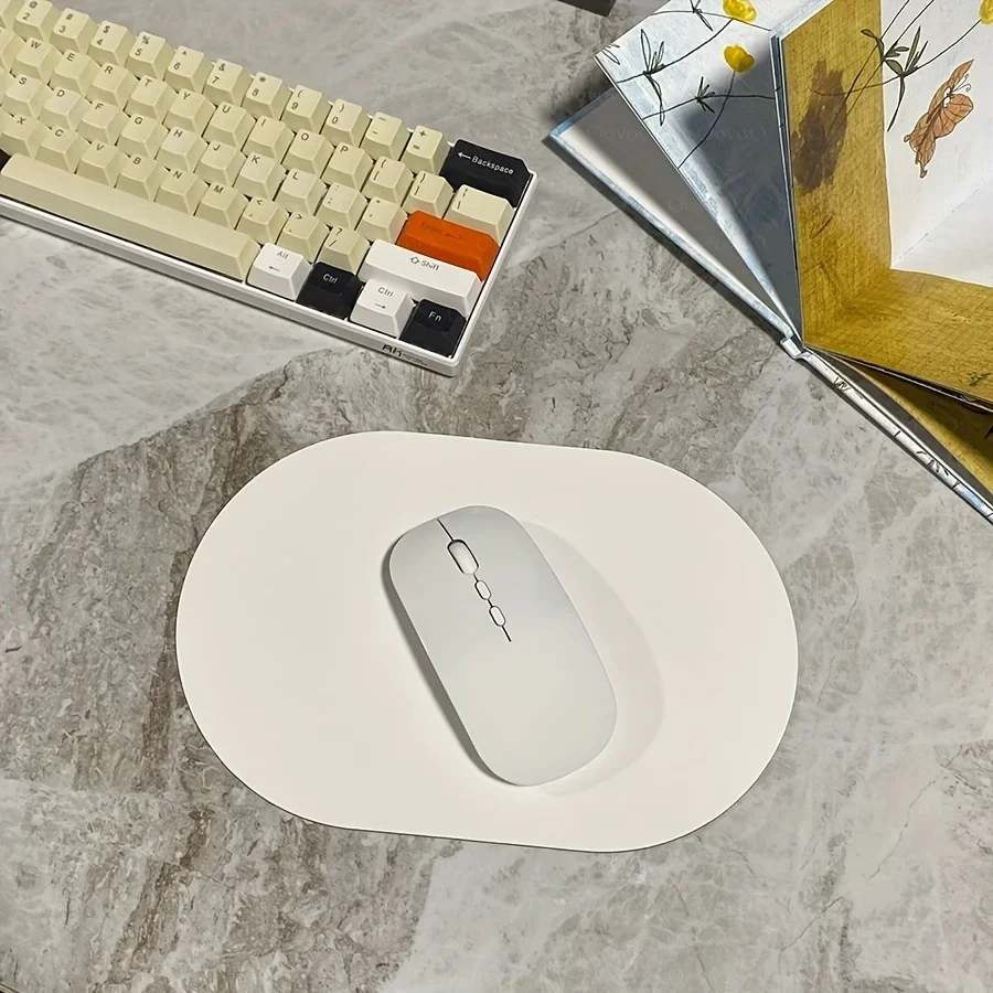 Овальный маленький коврик для мыши, односторонний, однотонный – универсальный нескользящий коврик для ноутбука, офиса, игр, из кожи
Овальный маленький коврик для мыши, односторонний, однотонный – универсальный нескользящий коврик для ноутбука, офиса, игр, из кожи