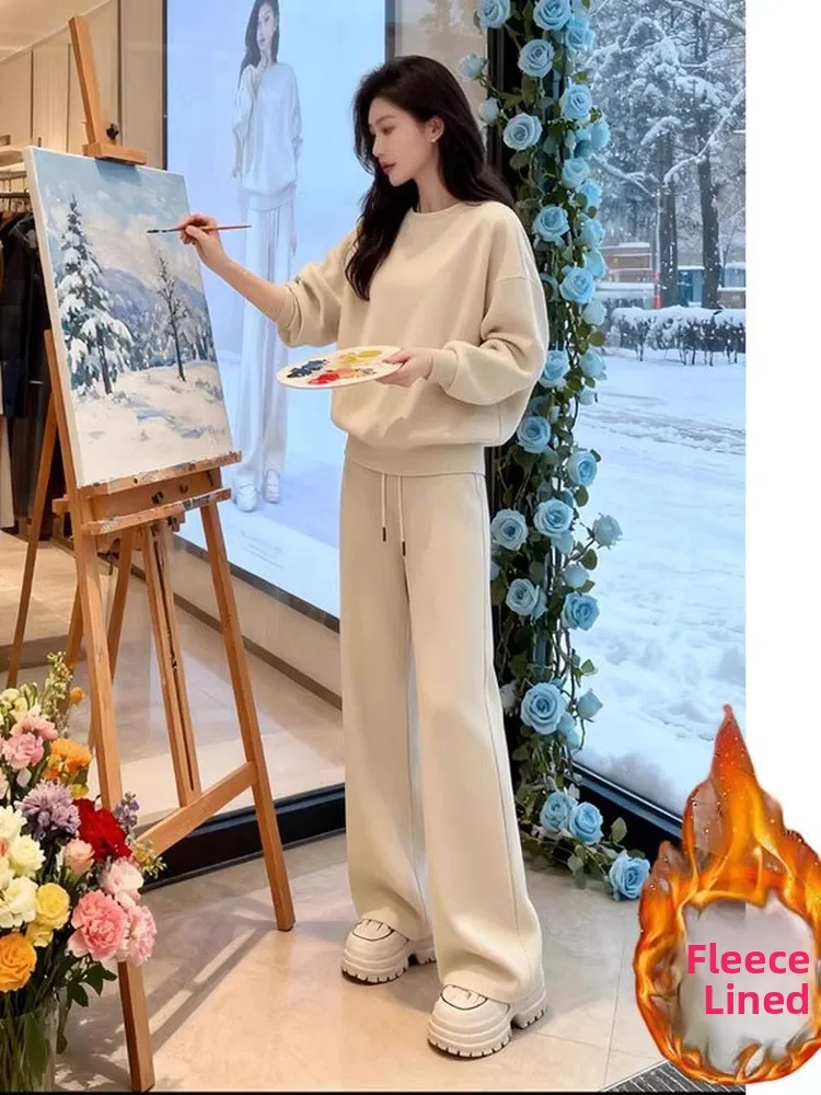 Laid-back Style Women's Sportswear Set round Neck Sweatshirt Wide Leg Pants Two-Piece Fashionable Casual Winter Outfit
Laid-back Style Women's Sportswear Set round Neck Sweatshirt Wide Leg Pants Two-Piece Fashionable Casual Winter Outfit