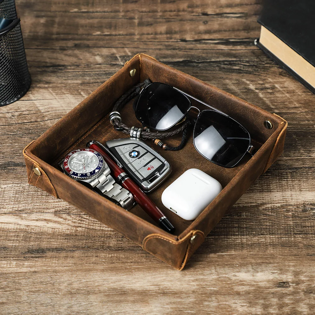 Retro Genuine Leather Storage Tray Desktop Organizer For Key Jewelry Coins Cable Cosmetic Storage Box Home Decoration
Retro Genuine Leather Storage Tray Desktop Organizer For Key Jewelry Coins Cable Cosmetic Storage Box Home Decoration