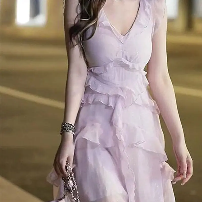 Fairycore Elegant Ruffles Patchwork Dresses Female Clothing Sexy V-Neck Fashion Asymmetrical Summer Sleeveless A-Line Midi Dress
Fairycore Elegant Ruffles Patchwork Dresses Female Clothing Sexy V-Neck Fashion Asymmetrical Summer Sleeveless A-Line Midi Dress