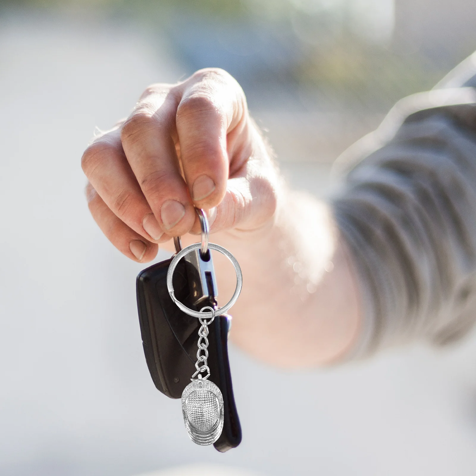 Премиальный металлический брелок-кольцо для ключей в виде фехтовального снаряжения, элегантный креативный дизайн, идеальный аксессуар для любителей спорта и украшение для сумки
Премиальный металлический брелок-кольцо для ключей в виде фехтовального снаряжения, элегантный креативный дизайн, идеальный аксессуар для любителей спорта и украшение для сумки