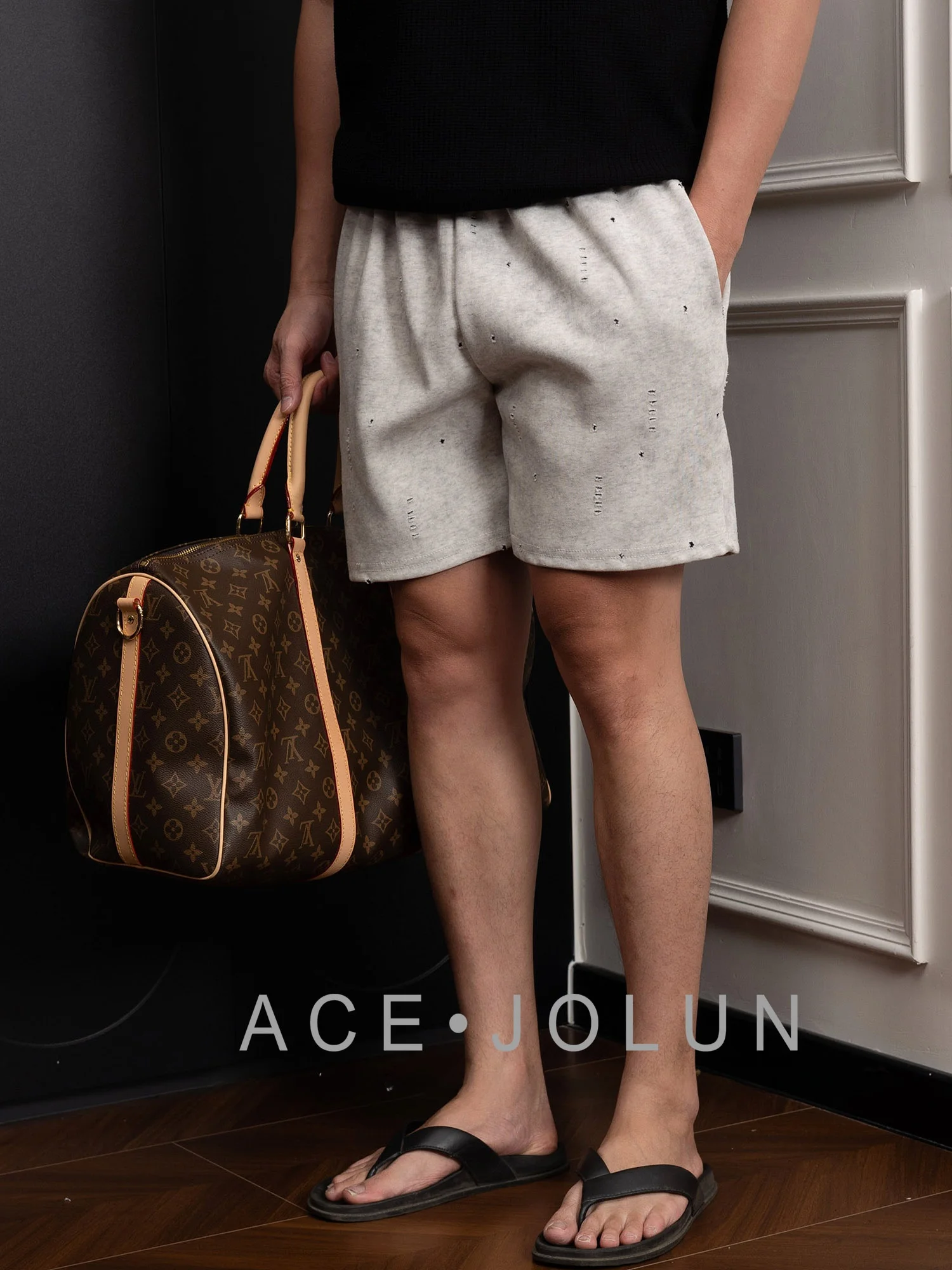 Ay Dyed Hole Fourths Мужские orts Лето 2025 Новый тяжелый тренд Повседневные свободные американские спортивные брюки из дышащего хлопка Po...
Ay Dyed Hole Fourths Мужские orts Лето 2025 Новый тяжелый тренд Повседневные свободные американские спортивные брюки из дышащего хлопка Po...