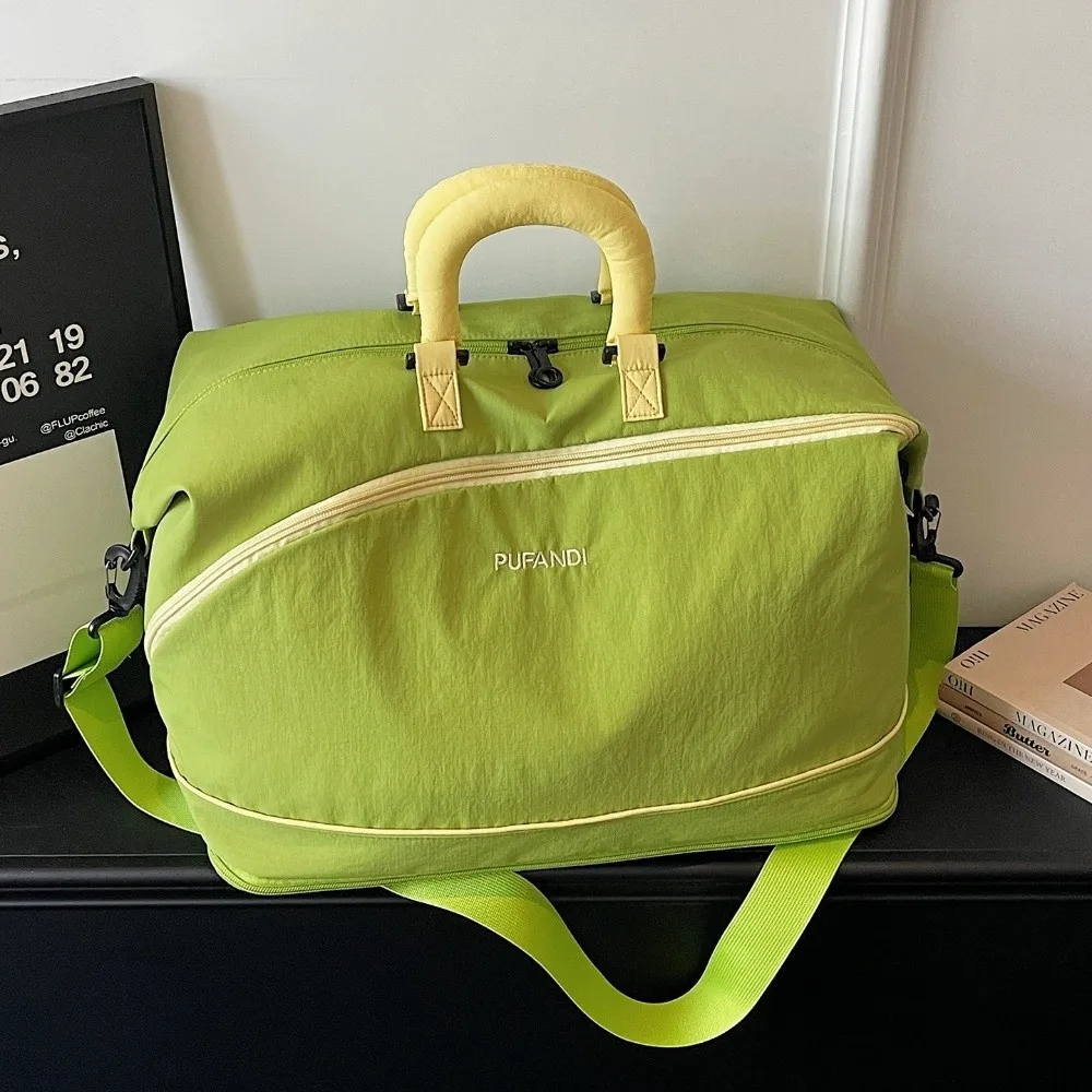Large Capacity Travel Luggage Bag Water-resistant Wear-resistant Yoga Gym Bag Extensible Dry and Wet Separation Crossbody Bag
Large Capacity Travel Luggage Bag Water-resistant Wear-resistant Yoga Gym Bag Extensible Dry and Wet Separation Crossbody Bag