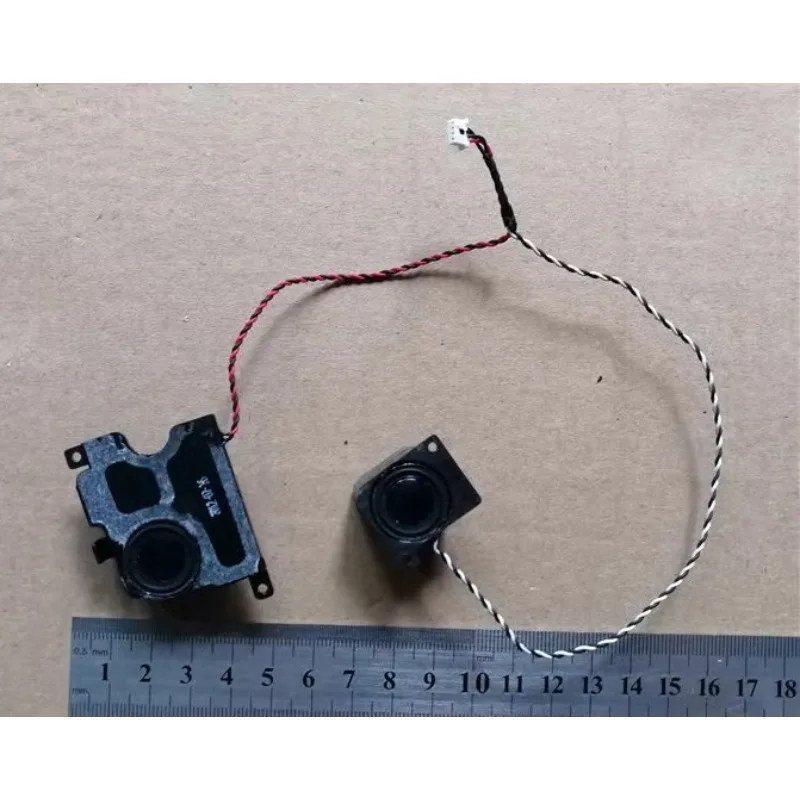 Internal Speaker for Samsung NP 300E5A 305E5A 300E5C 300E7A 305E7A Laptop Speaker
Internal Speaker for Samsung NP 300E5A 305E5A 300E5C 300E7A 305E7A Laptop Speaker