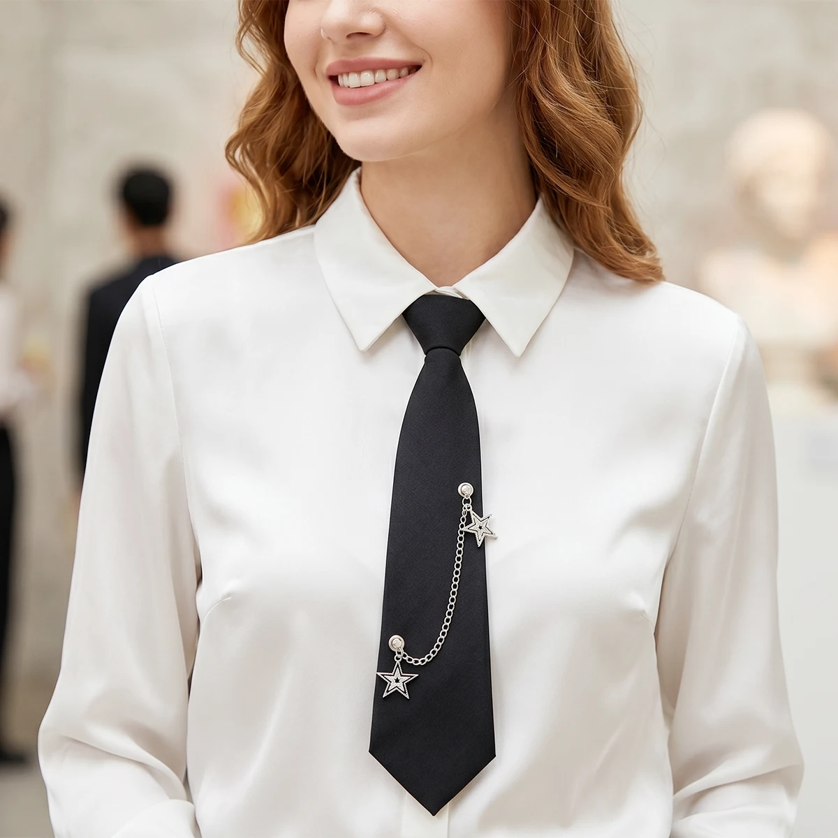 1pc Star Chain Decorative Tie for Girls Elastic Band Free Simple Fashionable Handsome Personalized Trendy Tie for Boys and Girls
1pc Star Chain Decorative Tie for Girls Elastic Band Free Simple Fashionable Handsome Personalized Trendy Tie for Boys and Girls