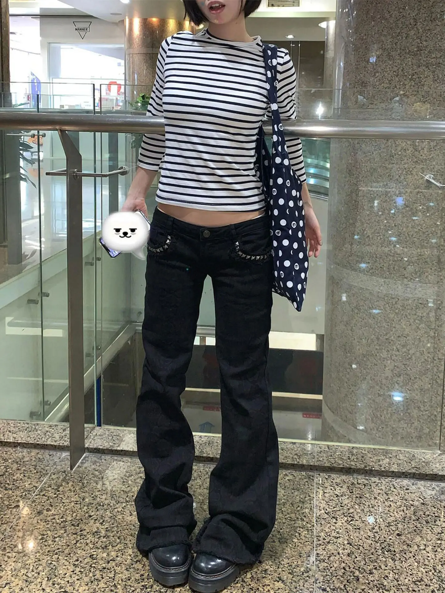 Low Waist Bell Bottom Jeans Women's Spring Autumn Black Denim Pocket Splicing Slimming Long Pants Cotton Stretch Denim
Low Waist Bell Bottom Jeans Women's Spring Autumn Black Denim Pocket Splicing Slimming Long Pants Cotton Stretch Denim
