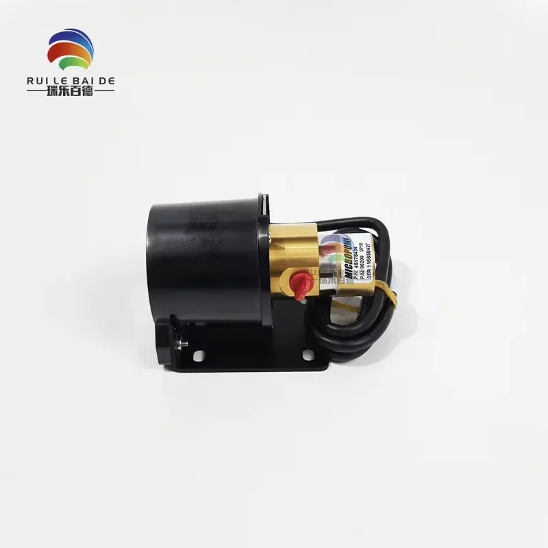 MICROPUMP 45158392 Golden Ink Pump, a Precise Ink Supply Gear Pump, Is in the EFI CRETAPRINT Printer.
MICROPUMP 45158392 Golden Ink Pump, a Precise Ink Supply Gear Pump, Is in the EFI CRETAPRINT Printer.