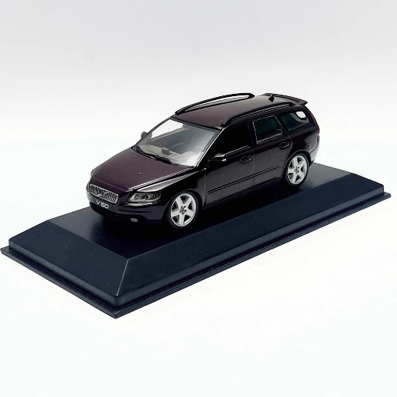 Литая под давлением оригинальная модель из сплава V50 в масштабе 1:43, имитация готового продукта, украшение для хобби, сувениры, коллекция подарков, дисплей
Литая под давлением оригинальная модель из сплава V50 в масштабе 1:43, имитация готового продукта, украшение для хобби, сувениры, коллекция подарков, дисплей