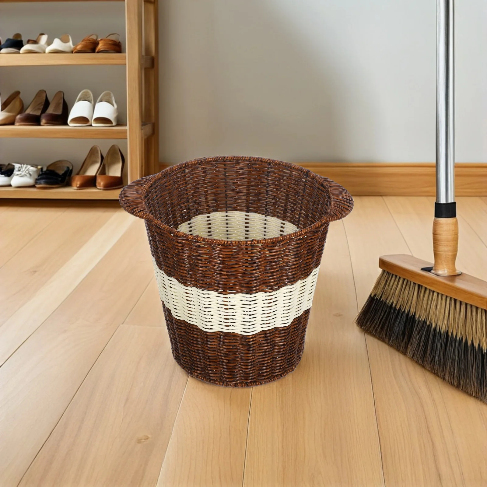 Rattan Style Trash Can Handwoven Large Capacity Odor Resistant Woven Garbage for Office Bedroom Conference Room
Rattan Style Trash Can Handwoven Large Capacity Odor Resistant Woven Garbage for Office Bedroom Conference Room