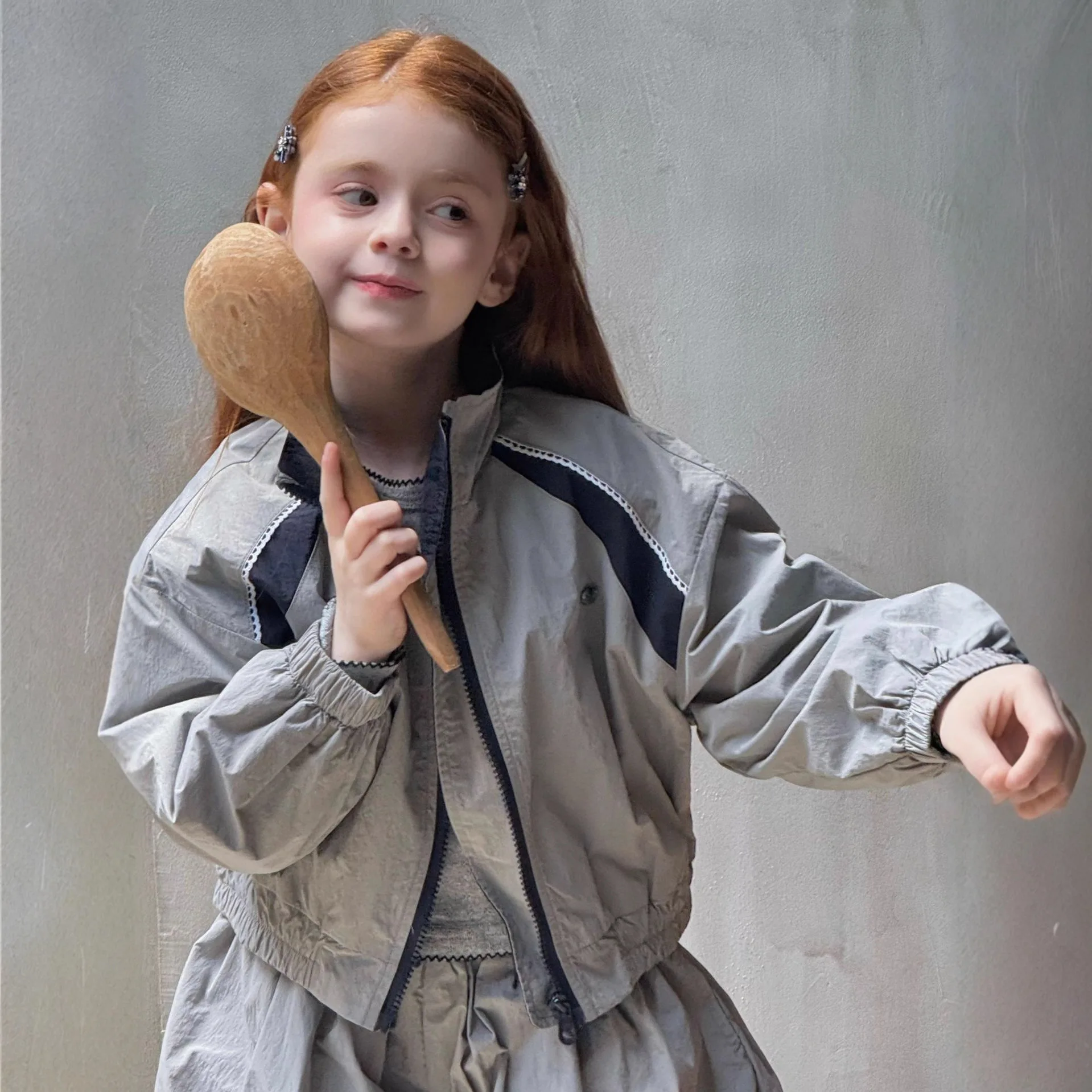 2025 Autumn/Winter New Children's Clothing Korean Girls' Jacket Set Children's Sports Style Set
2025 Autumn/Winter New Children's Clothing Korean Girls' Jacket Set Children's Sports Style Set