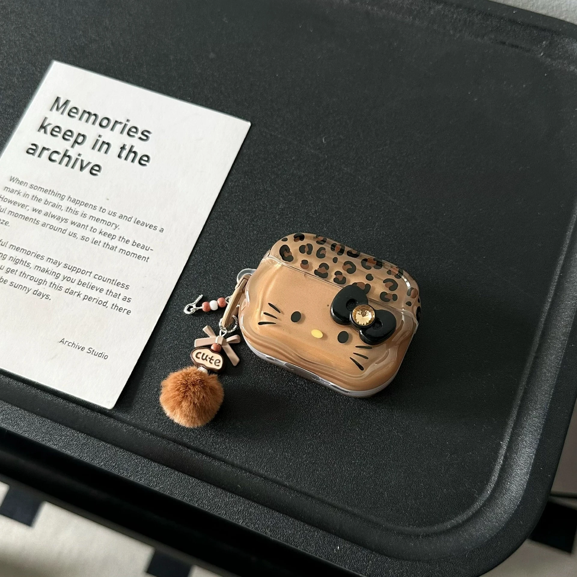 New Leopard Kitty Earphone Case For AirPods Pro3 4 3 2 1 Cute Cover For AirPods Pro2 Bluetooth Earphone Case With Hook
New Leopard Kitty Earphone Case For AirPods Pro3 4 3 2 1 Cute Cover For AirPods Pro2 Bluetooth Earphone Case With Hook