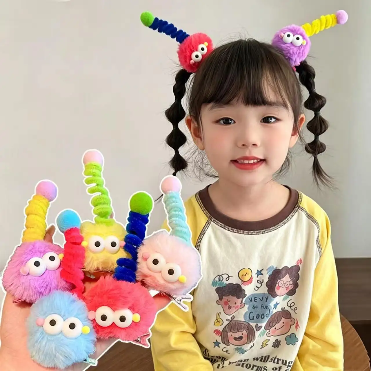 Cute Kids Coal Ball Twist Stick Hair Clips, Antenna Ugly Doll Dopamine Hairpins for Little Girls, Funny Plush Ball Hair Accessor
Cute Kids Coal Ball Twist Stick Hair Clips, Antenna Ugly Doll Dopamine Hairpins for Little Girls, Funny Plush Ball Hair Accessor