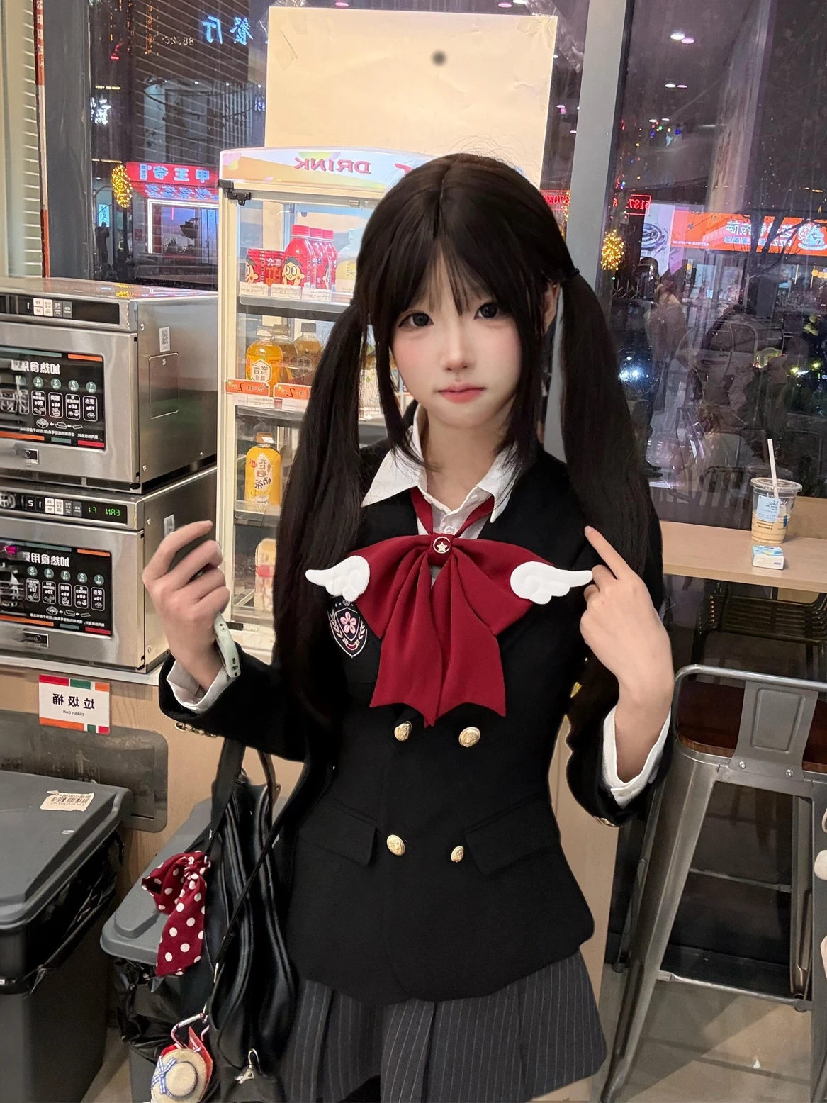 Cute Girl Original JK Uniform Set Short Double Buttoned Waist Cinched Suit Women's Coat Wings Large Bow Tie
Cute Girl Original JK Uniform Set Short Double Buttoned Waist Cinched Suit Women's Coat Wings Large Bow Tie