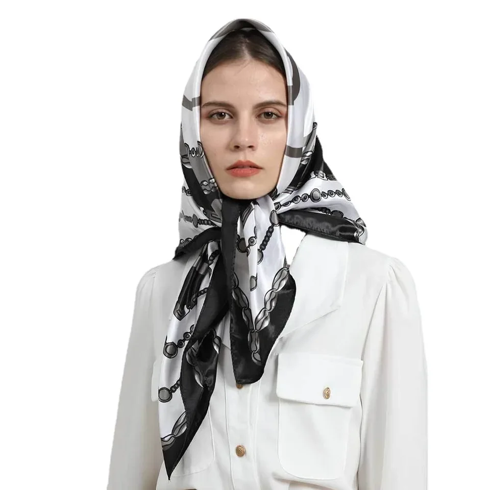 90x90cm Elegant Black & White Scarf - Women's Silk-like Satin Shawl, Head Wrap, Neck Scarf, Fashion Accessory
90x90cm Elegant Black & White Scarf - Women's Silk-like Satin Shawl, Head Wrap, Neck Scarf, Fashion Accessory