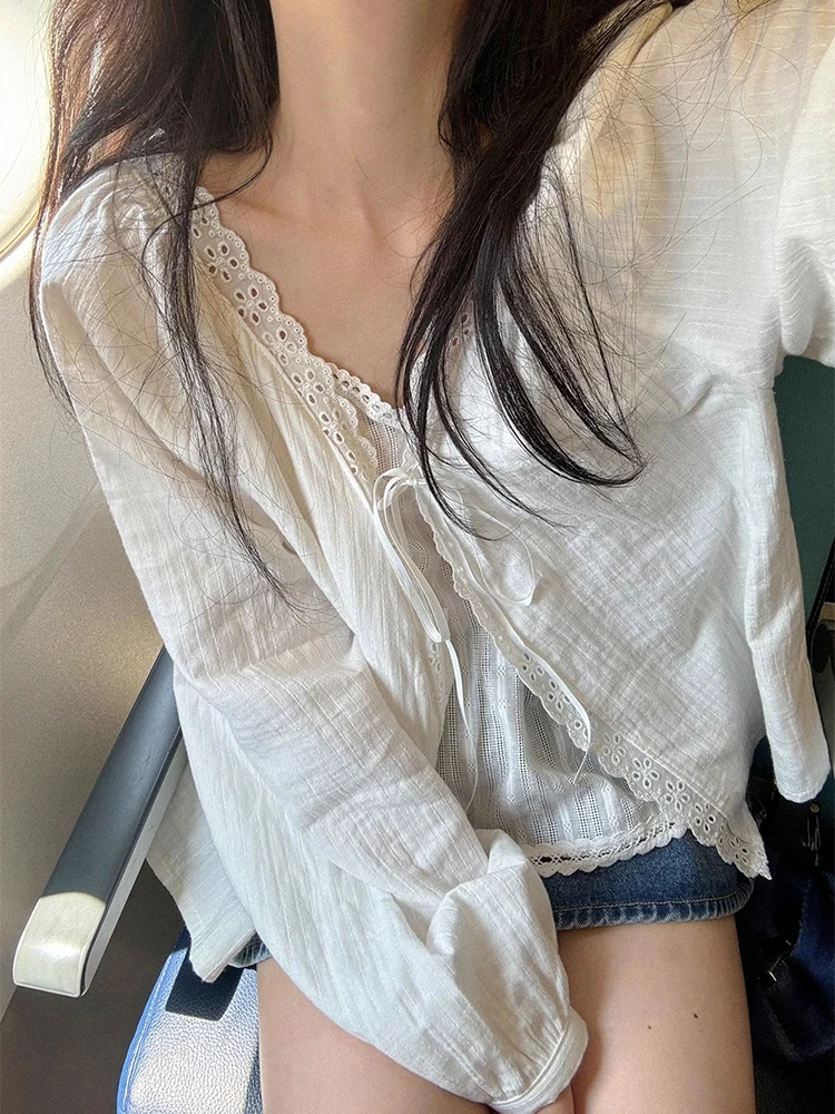 Chic Lace Vest Strap irt Hollow out Belted irt Two Piece Set Sweet Youthful V Ne for 8-25 Years Old Women
Chic Lace Vest Strap irt Hollow out Belted irt Two Piece Set Sweet Youthful V Ne for 8-25 Years Old Women