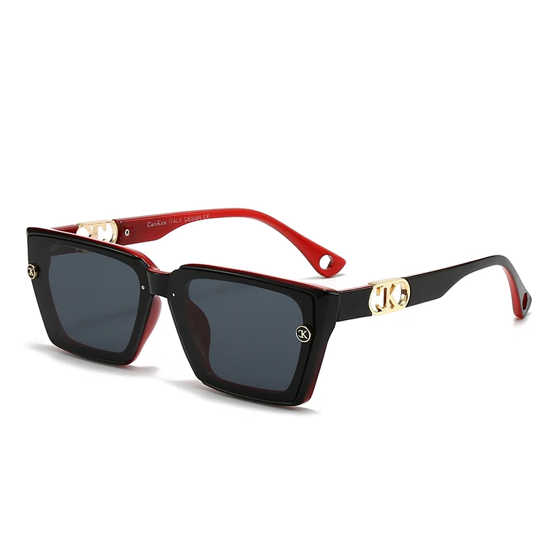 New Fashion Large Frame Sunglasses For Women European And American Fashion UV Resistant Glasses
New Fashion Large Frame Sunglasses For Women European And American Fashion UV Resistant Glasses