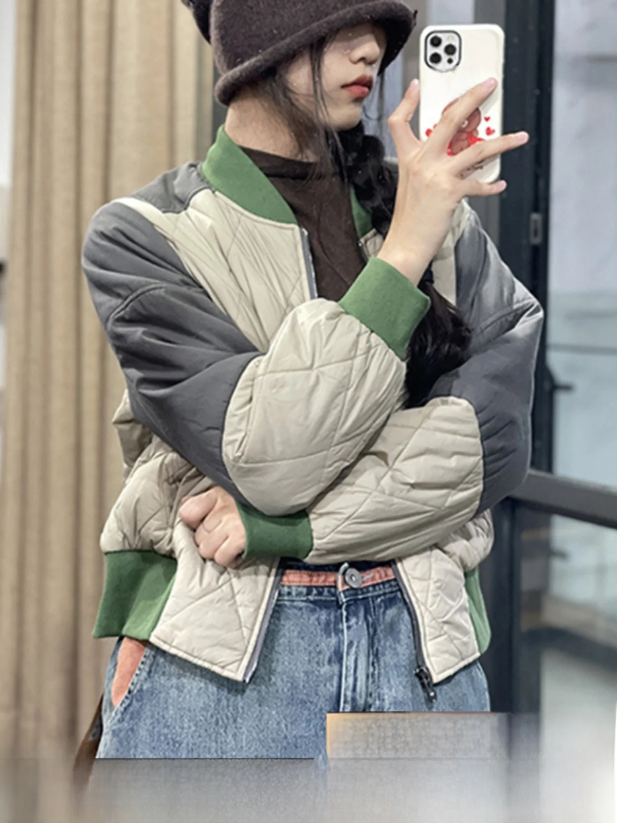 Ladies Short Baseball Jacket Cotton Coat Korean Style Loose Fit Autumn Winter New Arrival Small Size Popular Diamond Pattern
Ladies Short Baseball Jacket Cotton Coat Korean Style Loose Fit Autumn Winter New Arrival Small Size Popular Diamond Pattern