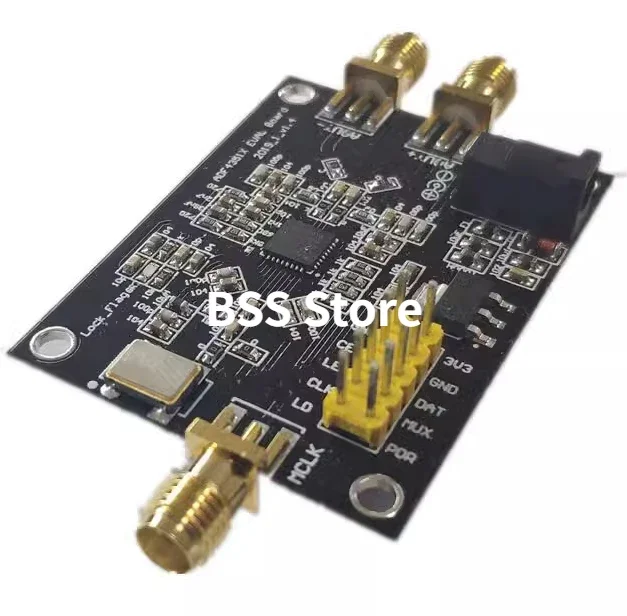 ADF4350 ADF4351 Макетная плата Источник радиочастотного сигнала Фазовая запираемая петля 35M-4400M Модуль генерации радиочастотных сигналов
ADF4350 ADF4351 Макетная плата Источник радиочастотного сигнала Фазовая запираемая петля 35M-4400M Модуль генерации радиочастотных сигналов