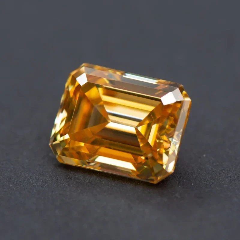 Wholesale Moissanite Diamond Champagne Color Emerald Cut Lab Grown Gemstone Charms Jewelry Rings Earrings Making with GRA Certi
Wholesale Moissanite Diamond Champagne Color Emerald Cut Lab Grown Gemstone Charms Jewelry Rings Earrings Making with GRA Certi