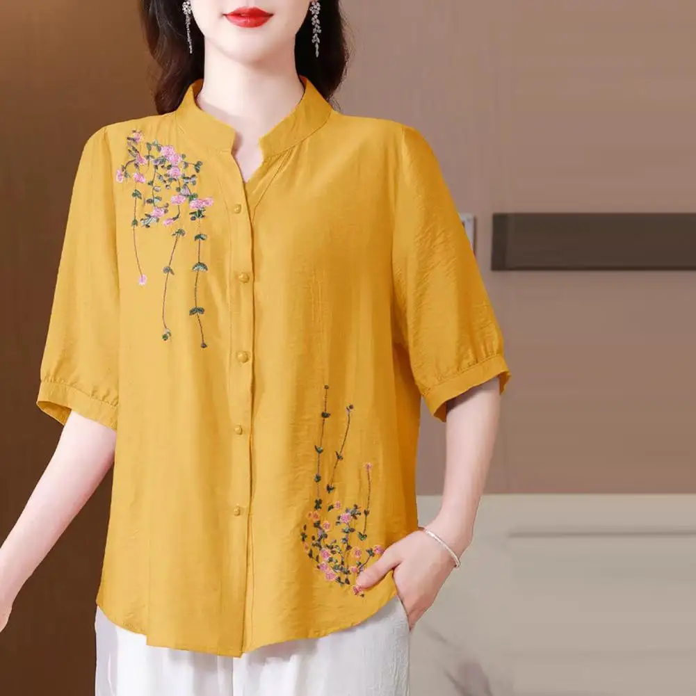 Casual Top Floral Embroidery Stand Collar Women's Shirt Loose Fit Short Sleeve Summer Blouse Single Breasted Spring Top Soft
Casual Top Floral Embroidery Stand Collar Women's Shirt Loose Fit Short Sleeve Summer Blouse Single Breasted Spring Top Soft
