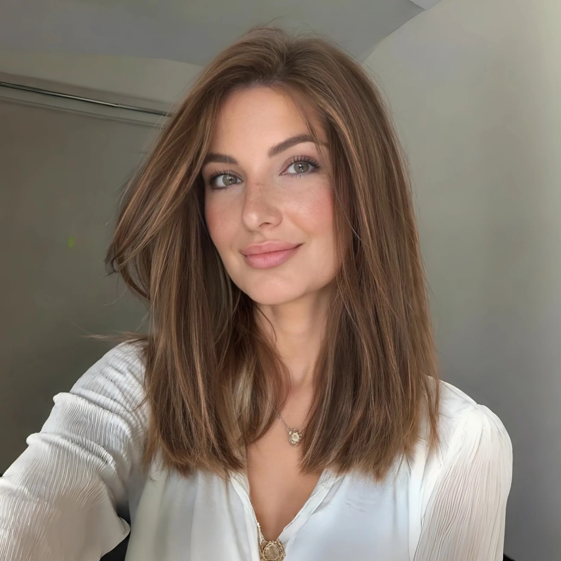Glueless Natural Blond 5x5 Silk Base Human Hair with BabyHair Soft Straight Hair HD Lace Hair Preplucked
Glueless Natural Blond 5x5 Silk Base Human Hair with BabyHair Soft Straight Hair HD Lace Hair Preplucked