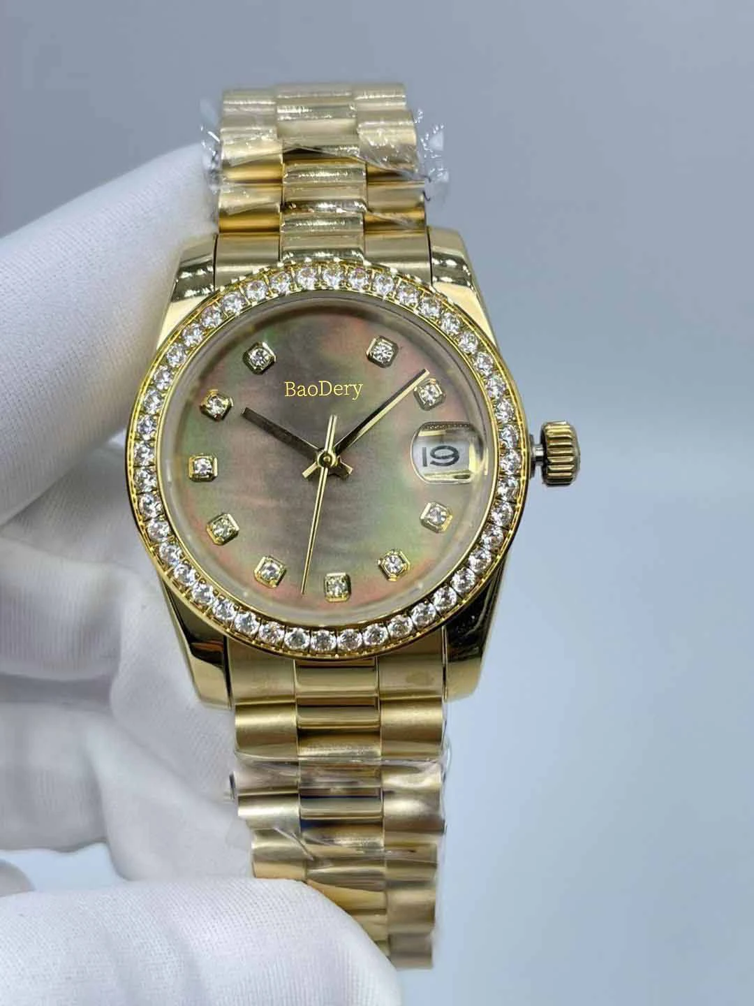 31mmWaterproof Function Watch for Women - Toothed Bezel with Diamond Scale
31mmWaterproof Function Watch for Women - Toothed Bezel with Diamond Scale