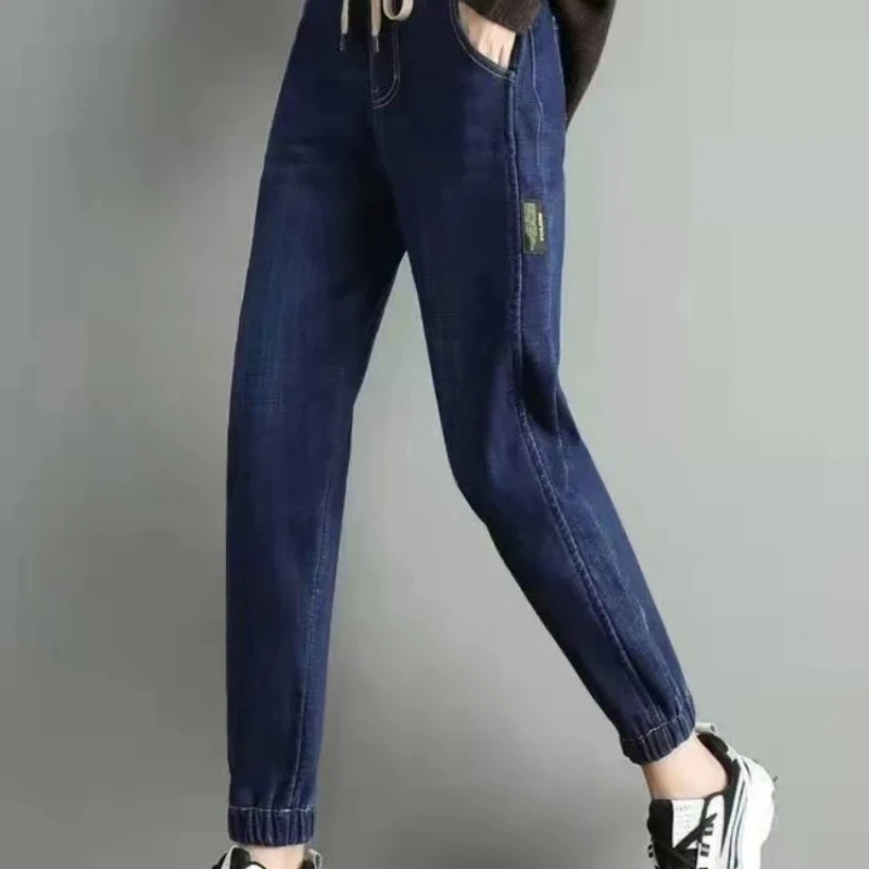 Woman Jeans Pencil Straight Leg Denim Pants for Women Trend 2025 Korean Style High Quality Vintage Unique Gyaru 90s Emo Trousers
Woman Jeans Pencil Straight Leg Denim Pants for Women Trend 2025 Korean Style High Quality Vintage Unique Gyaru 90s Emo Trousers