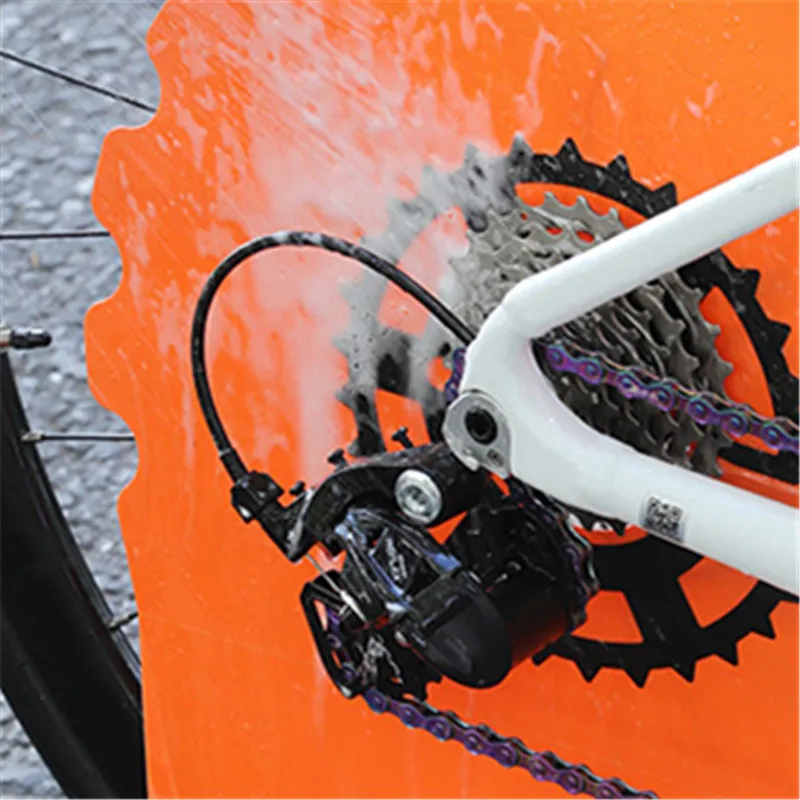 For Mountain and Road Bike: Disc Brake Protection Cover for Easy Cleaning, Anti- Grime Capability
For Mountain and Road Bike: Disc Brake Protection Cover for Easy Cleaning, Anti- Grime Capability