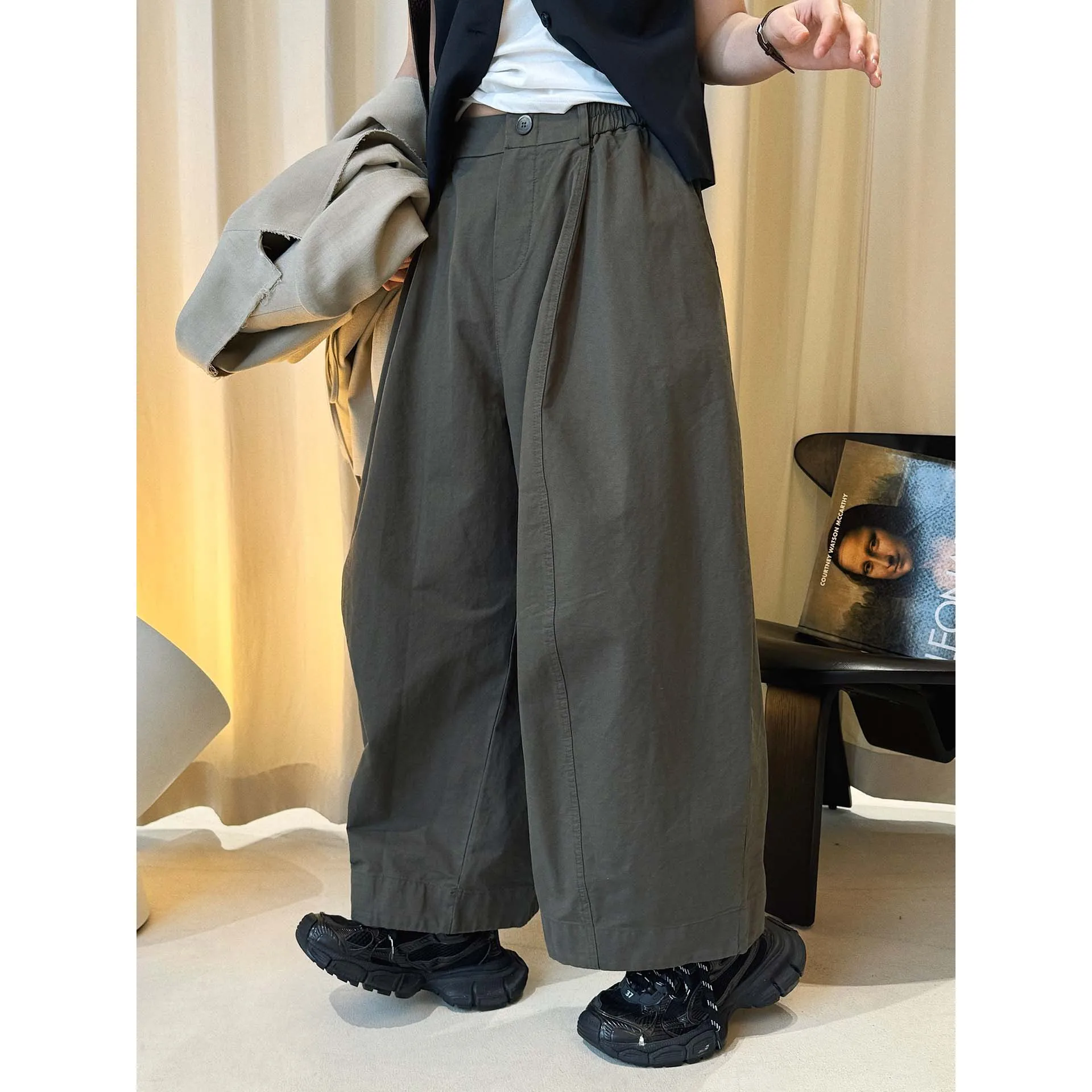 Loose Wide Leg Pants Women's Casual Style Elastic Waist Cargo Trousers Military Green Long Pants Spring Summer Fashion
Loose Wide Leg Pants Women's Casual Style Elastic Waist Cargo Trousers Military Green Long Pants Spring Summer Fashion