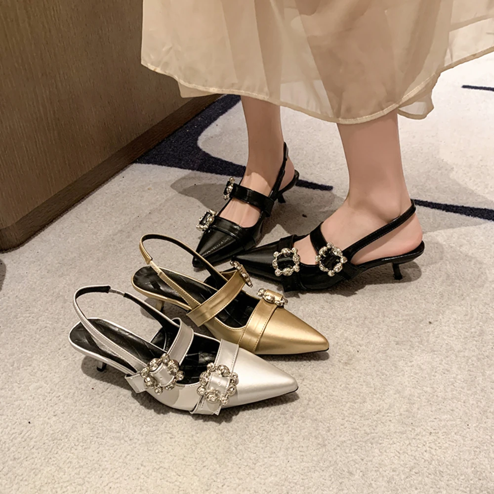 Women's Crystal Buckle Mary Jane Slingback Heels, Metallic Pointed Toe Kitten Heel Pumps, Elegant Party Shoes
Women's Crystal Buckle Mary Jane Slingback Heels, Metallic Pointed Toe Kitten Heel Pumps, Elegant Party Shoes